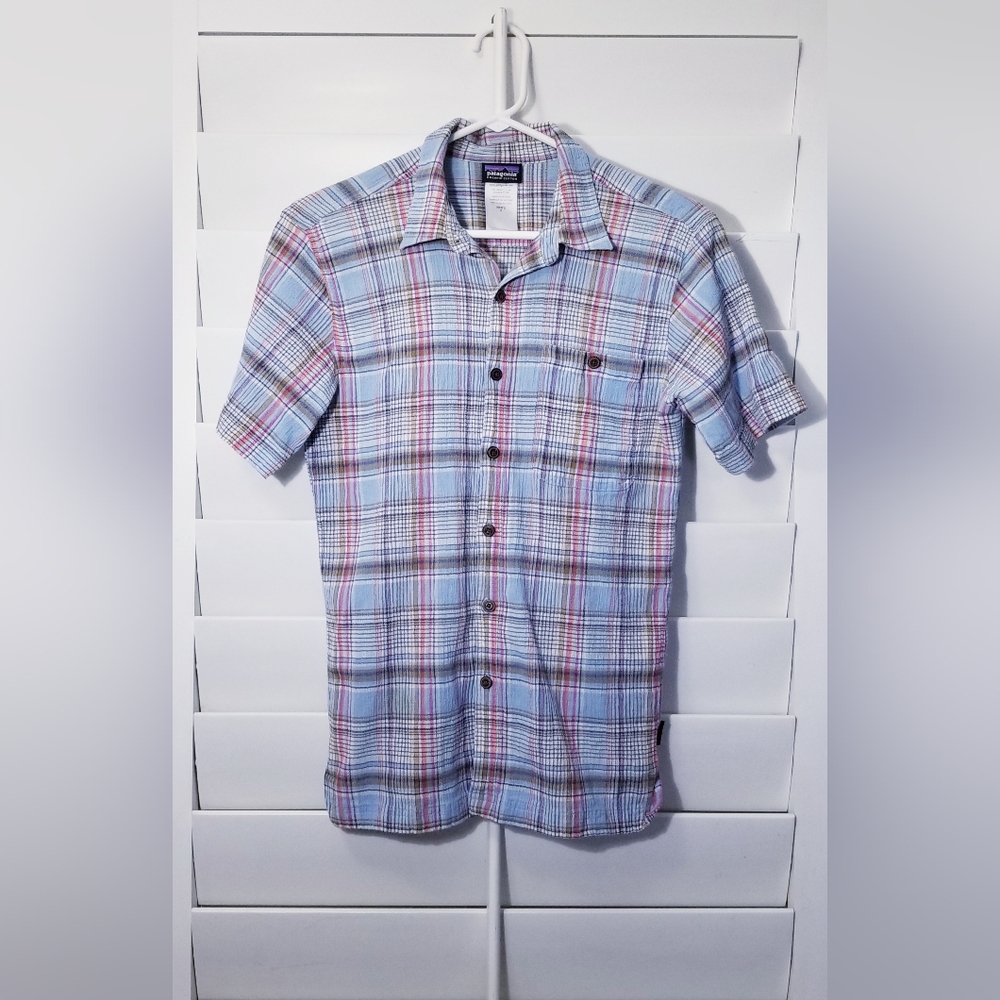 PATAGONIA SHORT SLEEVE BUTTON DOWN SHIRT